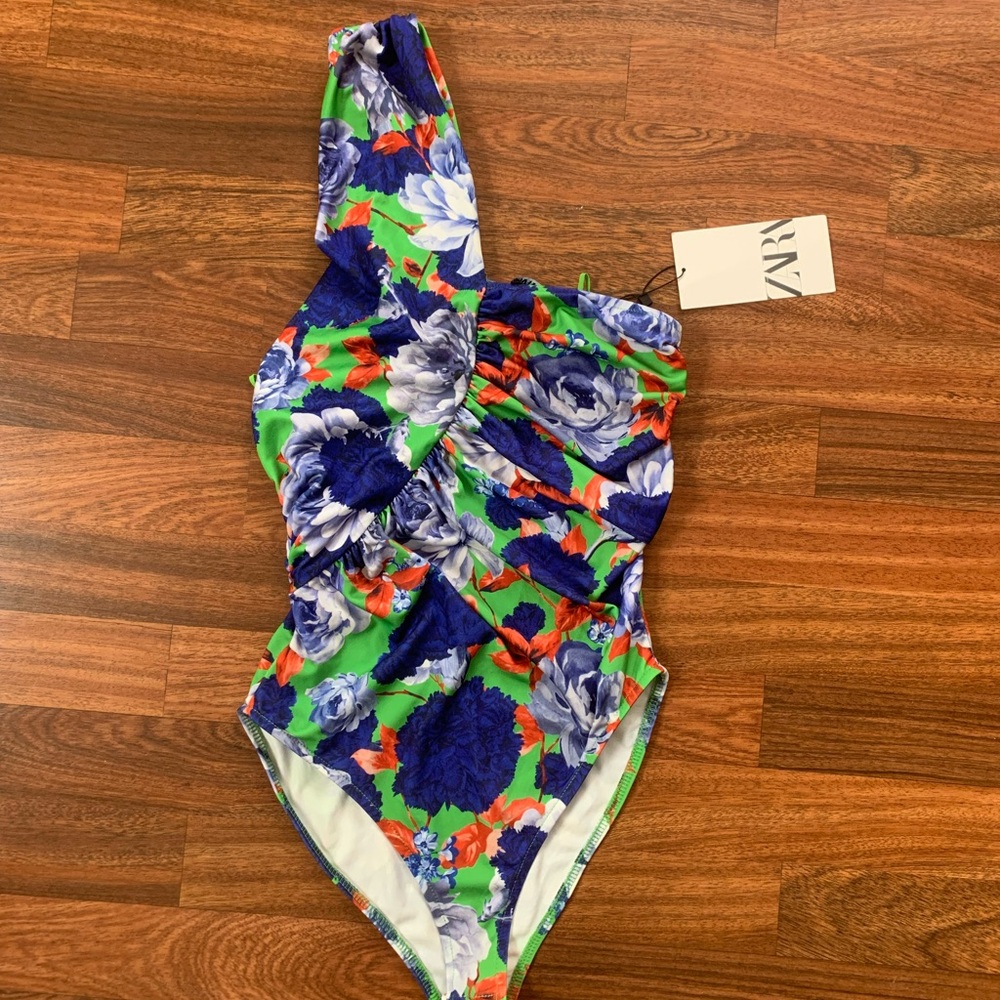 Zara NWT Floral One-Shoulder Bodysuit Women’s S asymmetrical ruched